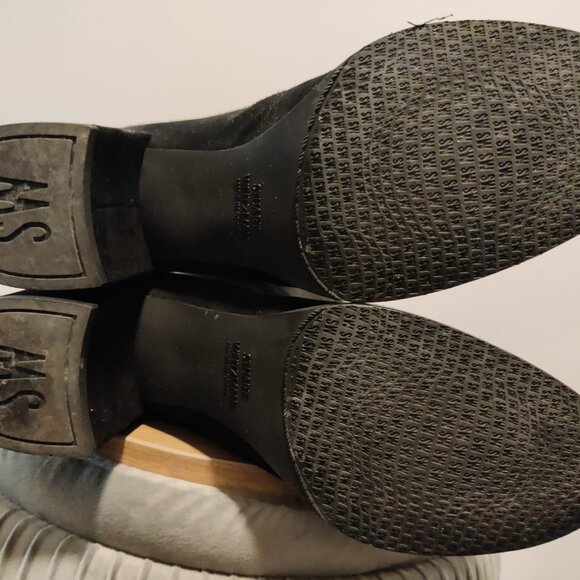 Stuart Weitzman TIELAND Black Suede Boots - Picture 7 of 7